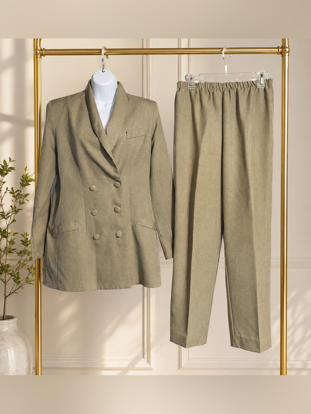 VINTAGE Jennifer James 2PC Khaki Suit Set (10)